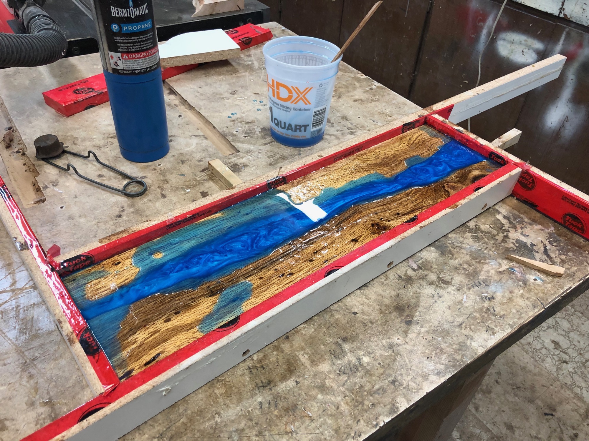 River box epoxy pour