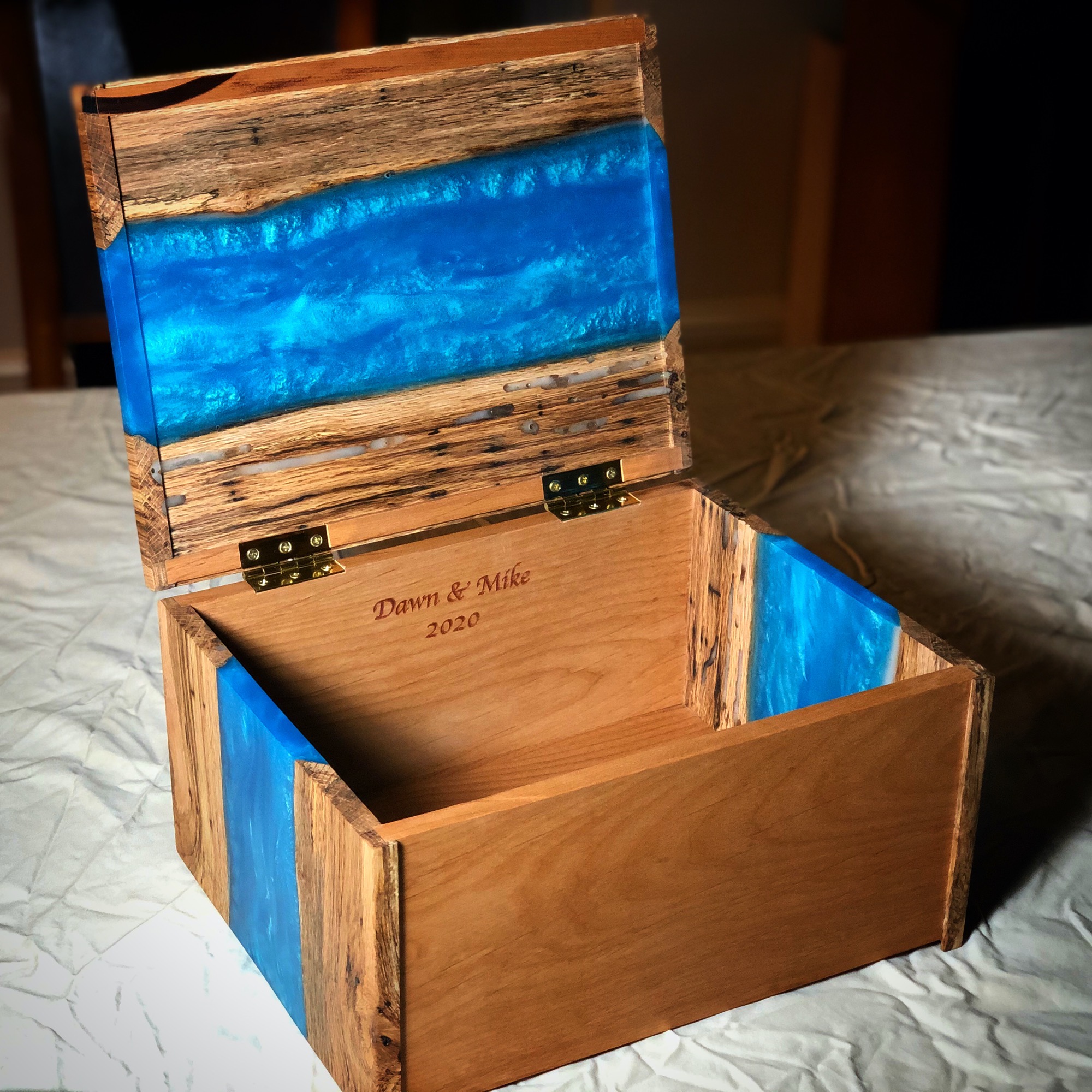 River Box - blue pigment filling